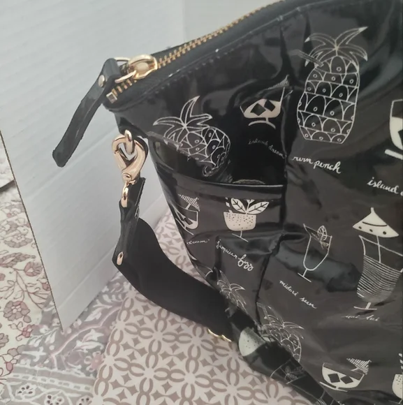 Kate Spade New York Adaira Baby Bag. - Picture 14 of 16